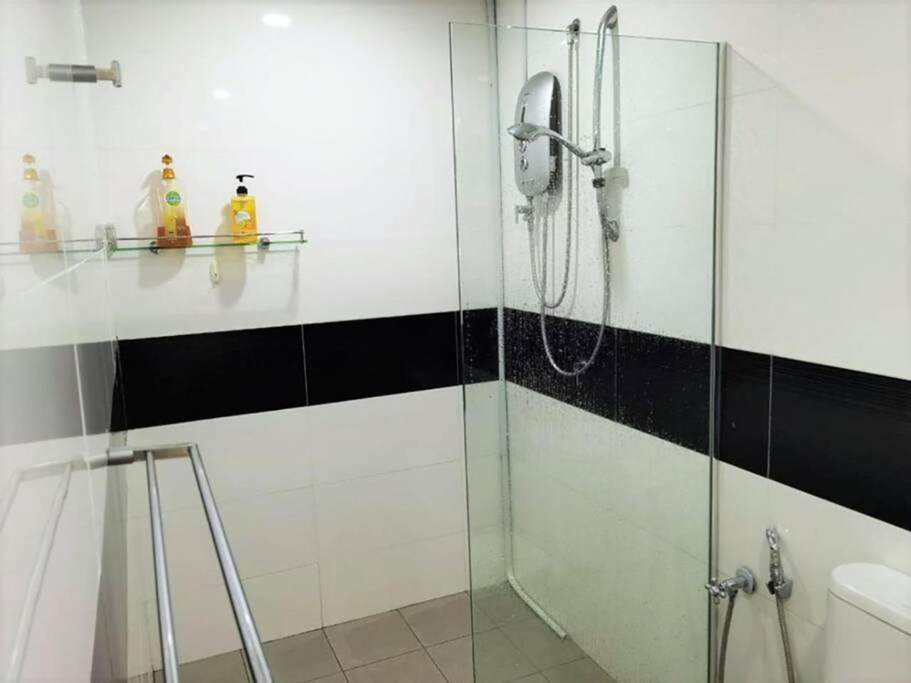 Summerset 8Pax 3Br Luxury Seaview Suite Room George Town Exterior photo